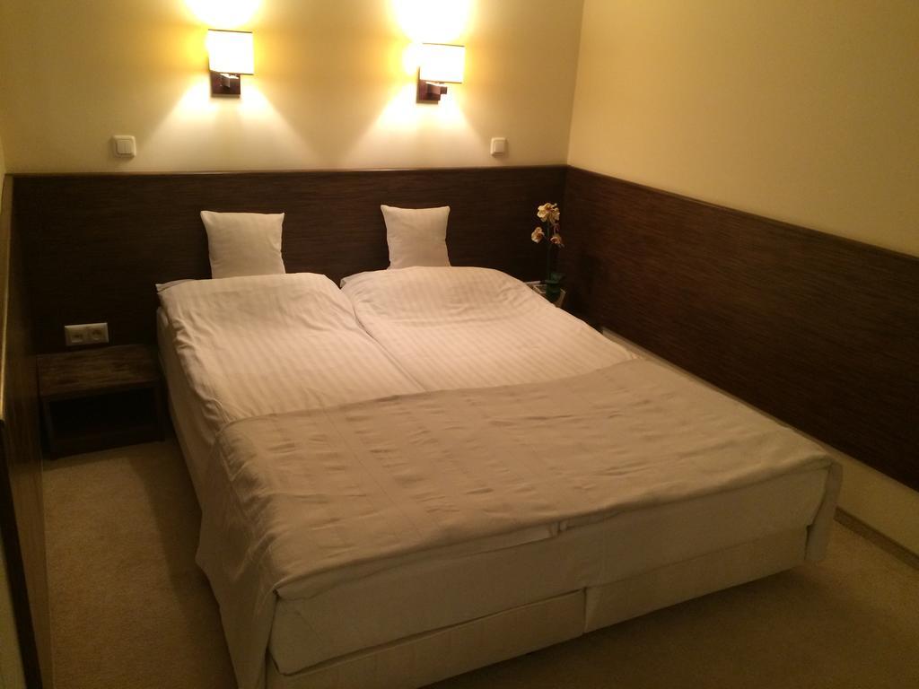 Apartament Dominikanski Gdańsk Exteriör bild
